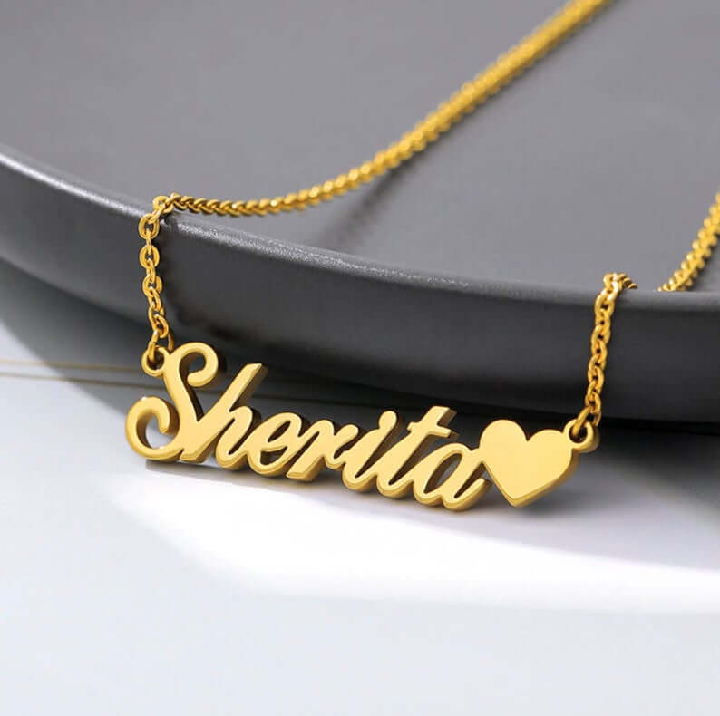 Customizable Beautiful Heart Name Necklace